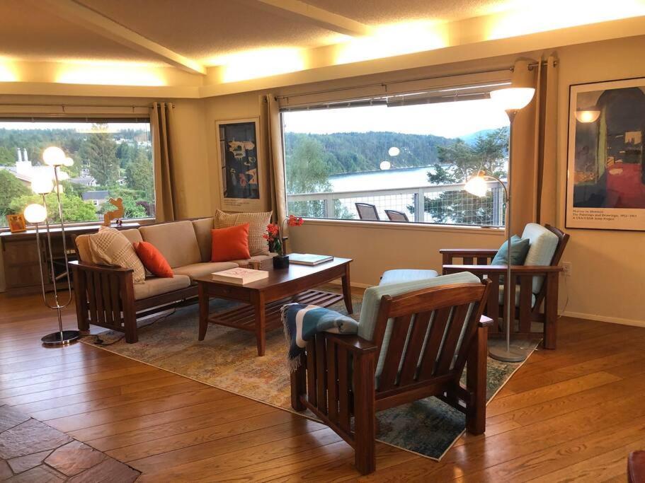 Waterfront, Sunsets And Mountains Villa Port Townsend Exterior photo