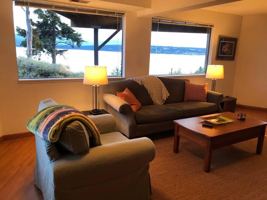Waterfront, Sunsets And Mountains Villa Port Townsend Exterior photo
